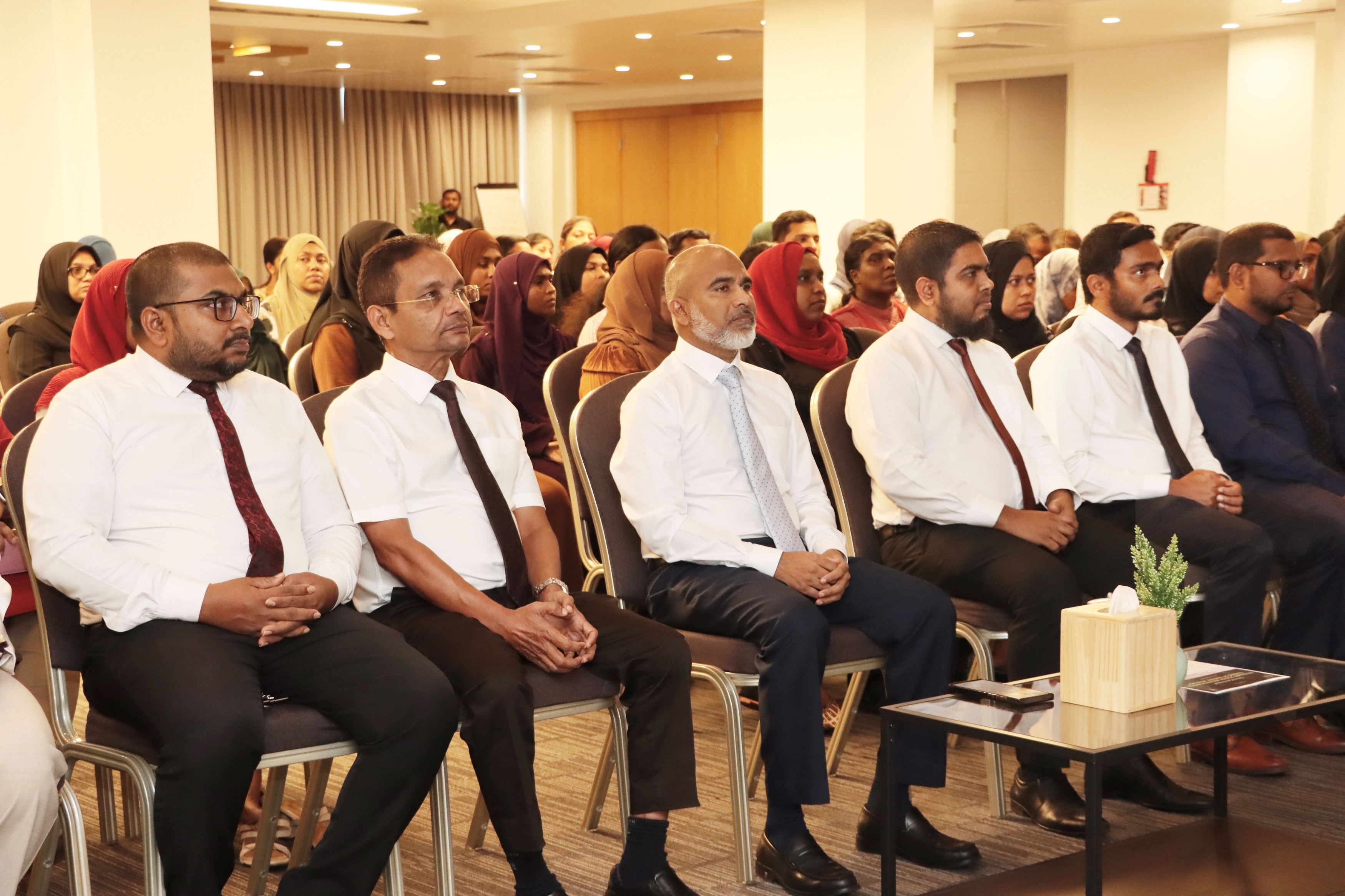 ހިސާބު އަދި ސައިންސް ޓީ.އޯ.ޓީ ނިންމުން